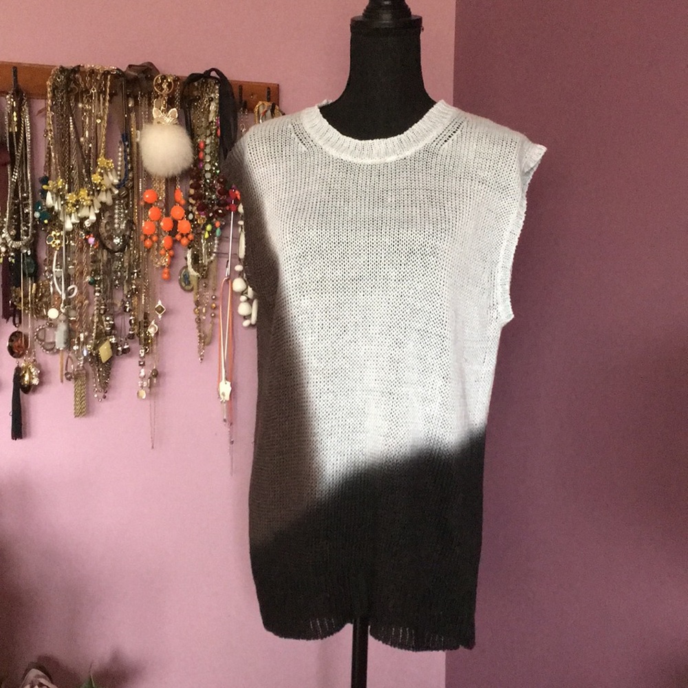 J Crew Linen sleeveless sweater shell